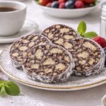 Шоколадная колбаса из печенья и какао классический рецепт